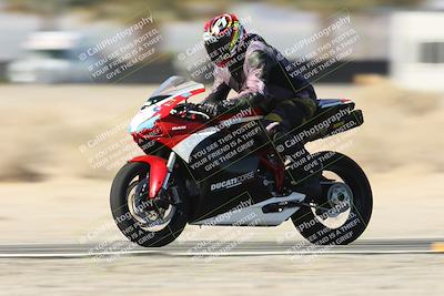 media/Dec-01-2025-Moto Forza (Mon) [[2daa91e15f]]/1-Advanced Group/Session 3 Turn 3 Exit Bump Pans/